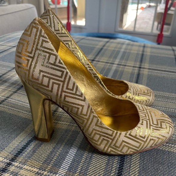 Tory Burch Colin Pump Lurex in Gold - Picture 1 of 8